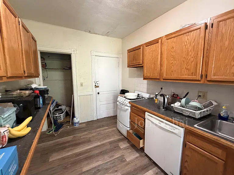 15 Mount Hood Rd #5 — Photo 16
