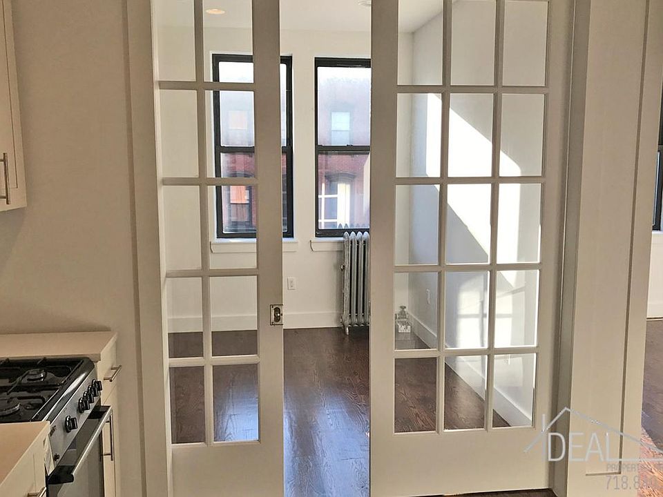 2nd image of 354 Greene Ave #6