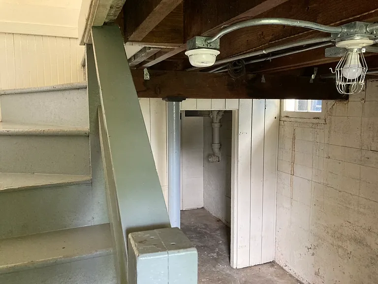 1266 Storey Ave #A — Photo 16