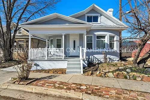 744 S Roberta St Photo 1