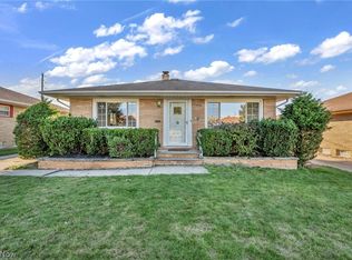 4208 Spring Crest Dr, Brooklyn, OH 44144