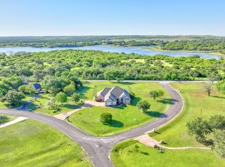1902 Circleview Dr, Weatherford, TX 76087