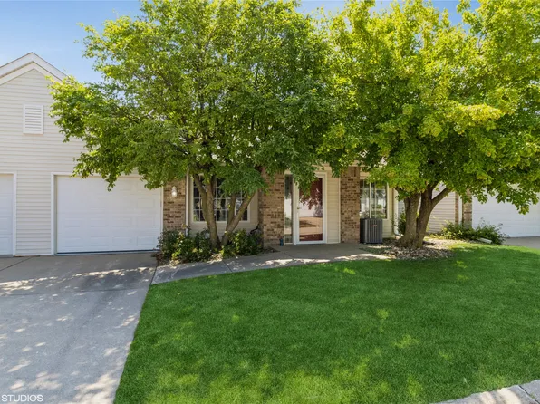 140 NW Georgetown Blvd Unit 6, Ankeny, IA 50023