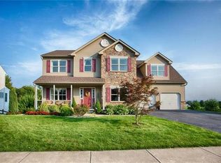 2841 Eagle Nest Ln, Nazareth, PA 18064