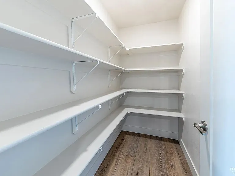 9168 Grammar Ct — Photo 16