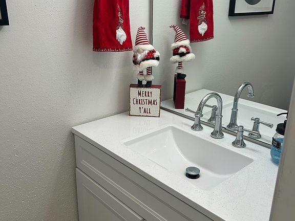 Downstairs Half Bath