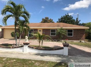 420 Kirk Rd, Palm Springs, FL 33461