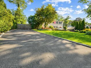 14 Fairway Dr, Port Jefferson Station, NY 11776
