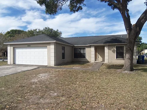 6802 Seaview Way Photo 1