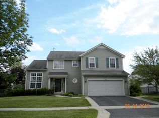 502 Victoria Ln, Oswego, IL 60543