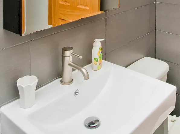 2108 2nd Avenue image 1 of 1