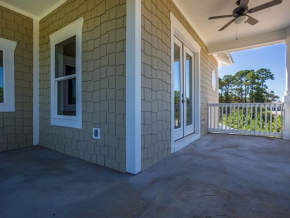 2nd image of 26 Lakeland Dr.