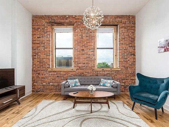 4th image of 315 S 4th St #2F