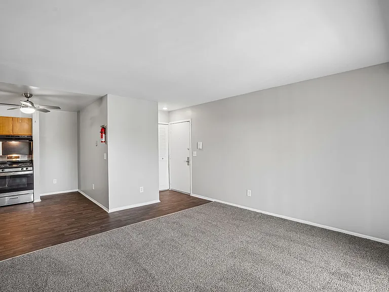 Midtown Park Apartments — Photo 81