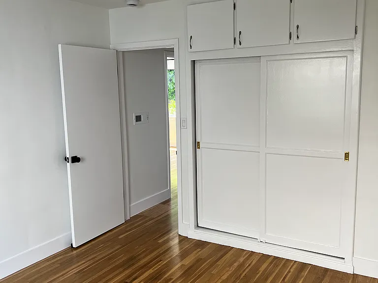 6234 La Mirada Ave — Photo 17
