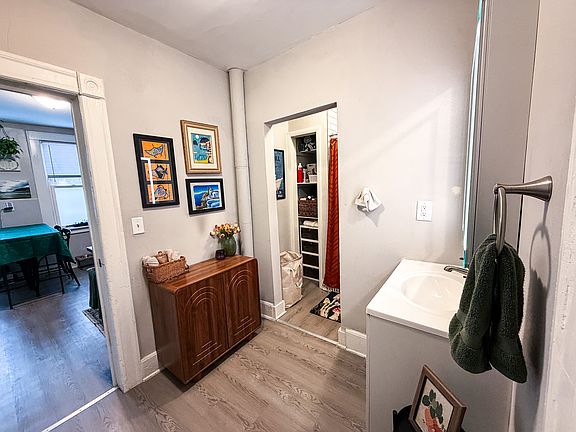 5th image of 2477-79A N Dousman St #3