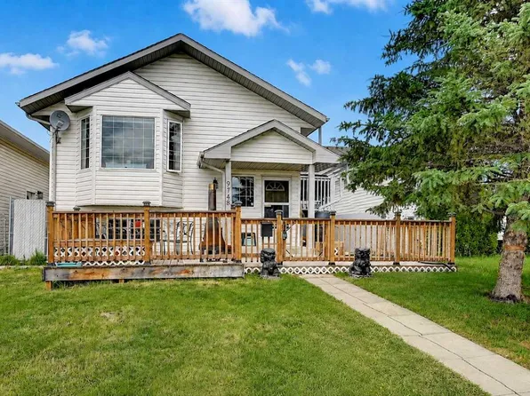 9748 SW 123rd Ave, Grande Prairie, AB T8V 7K9