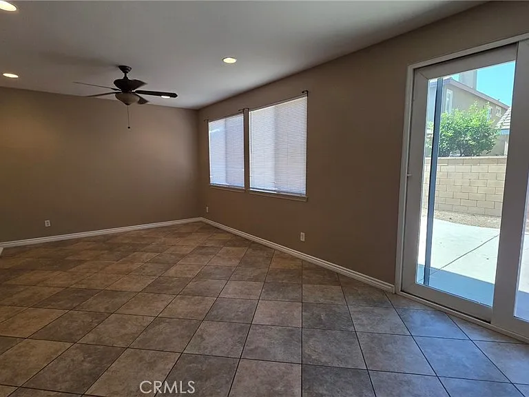 12432 Celebration Dr — Photo 10