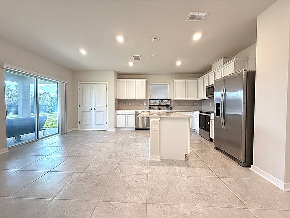 4th image of 17156 Cagan Crossings Blvd