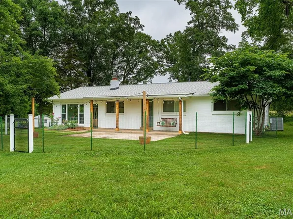 10107 Cannon Mines Rd, Cadet, MO 63630