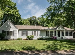 52 Foley Beach Rd, Hingham, MA 02043