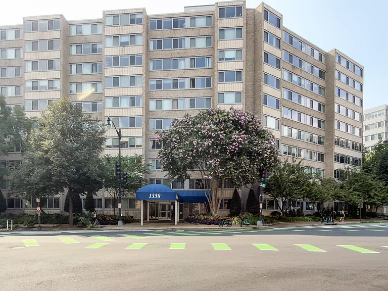 1330 New Hampshire Ave NW #909 — Photo 19