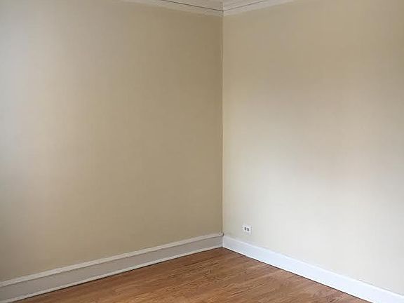 3rd image of 1012 S 13th Ave APT 3E