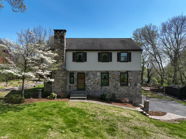 95 Maple Road, Portland, CT 06480