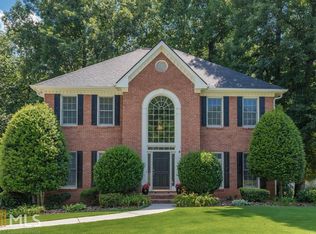 1401 Providence Dr, Lawrenceville, GA