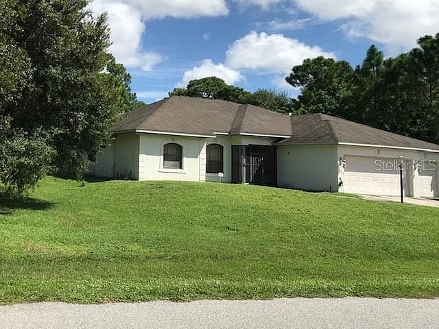 2nd image of 23328 McCandless Ave