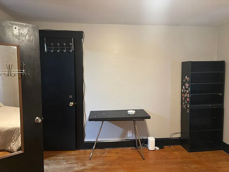 576 Abbott Ave — Photo 13