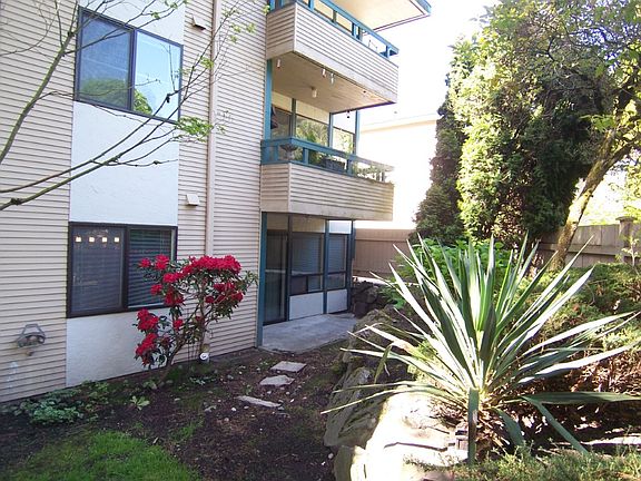 3rd image of 18906 8th Ave NW APT 111