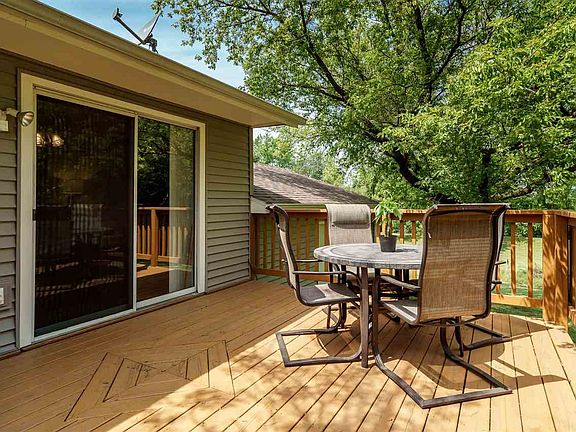 3rd image of 4335 Majesty Ct
