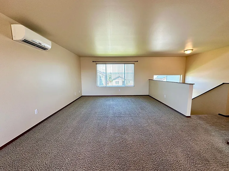 2706 N Susie Ct — Photo 6