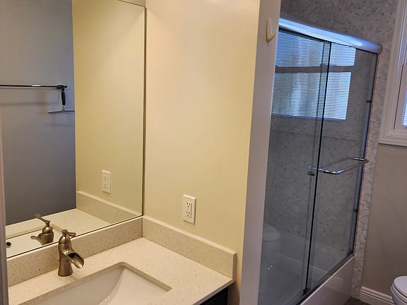 3rd image of 91 Mayfair Dr #91