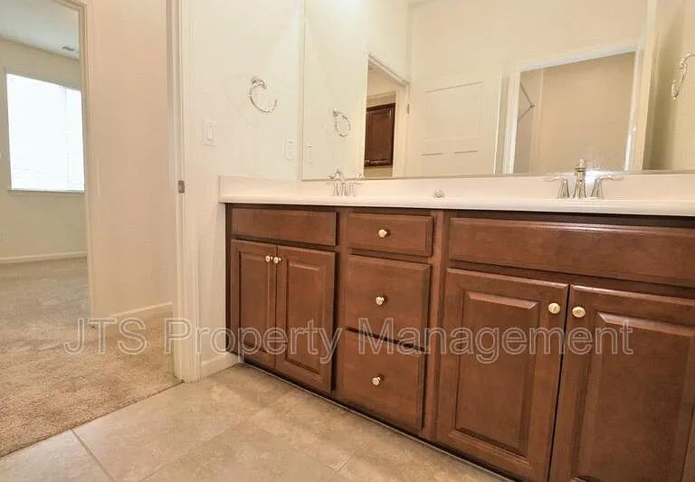 5122 Mossy Stone Way — Photo 65