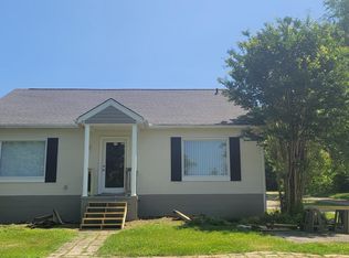 204 Fox Rd, Knoxville, TN 37922