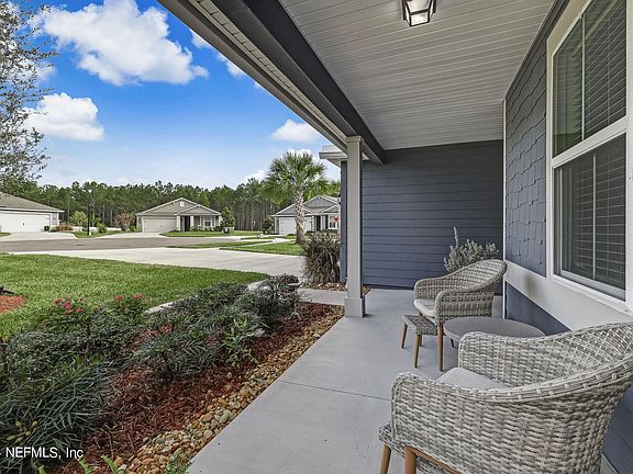 3rd image of 3656 VANDEN Court