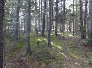 8 Ridge Acres Ln, Southwest Harbor, ME 04679