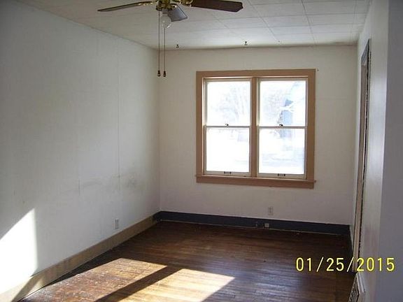 4th image of 1232 Lincoln Ave