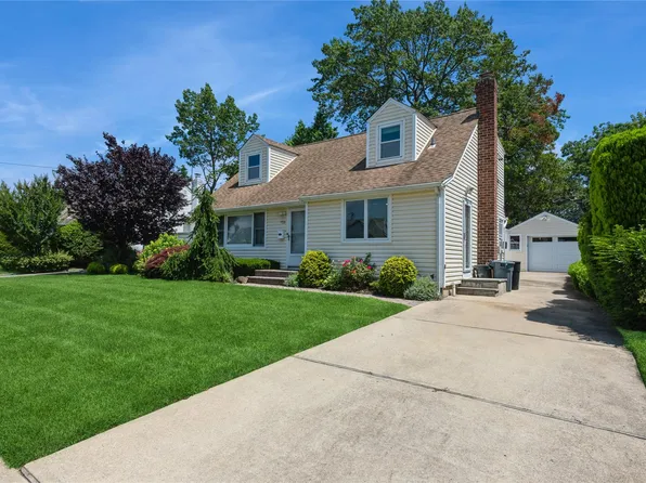 755 Durham Road, East Meadow, NY 11554