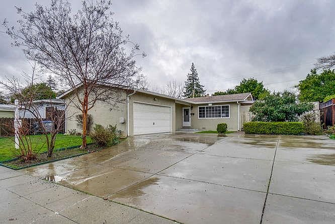 1st image of 1673 Beck Dr