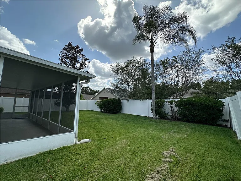 30747 Burleigh Dr — Photo 30