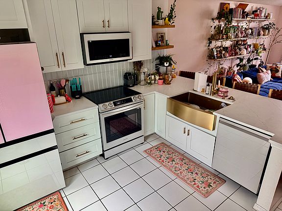 5th image of 11812 Shotgate Ct