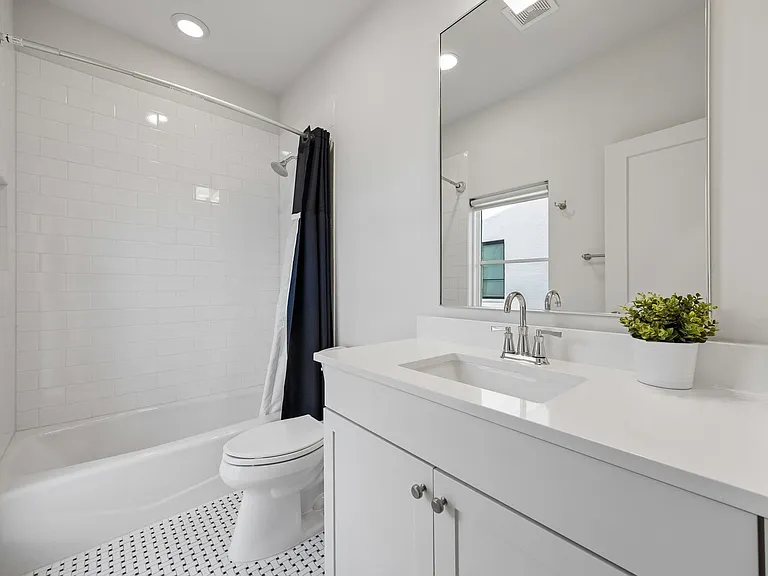 2715 Kimsey Dr #102 — Photo 10