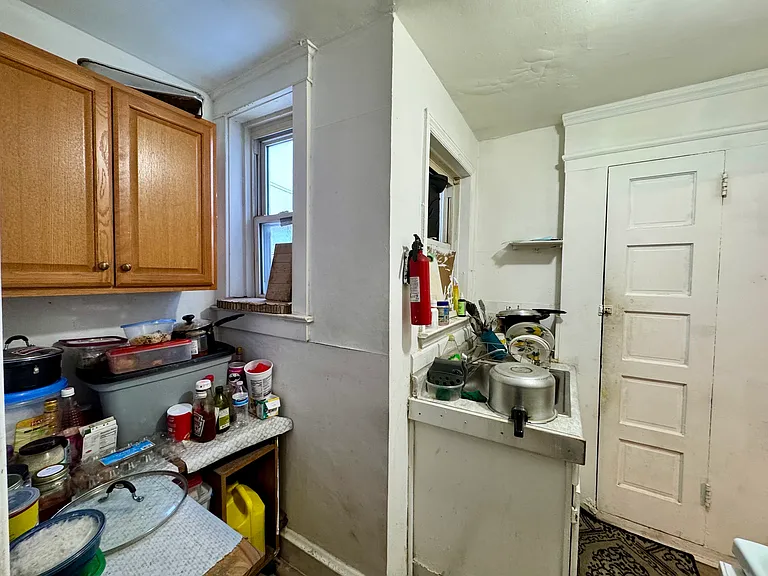 100 Glendale Rd — Photo 5