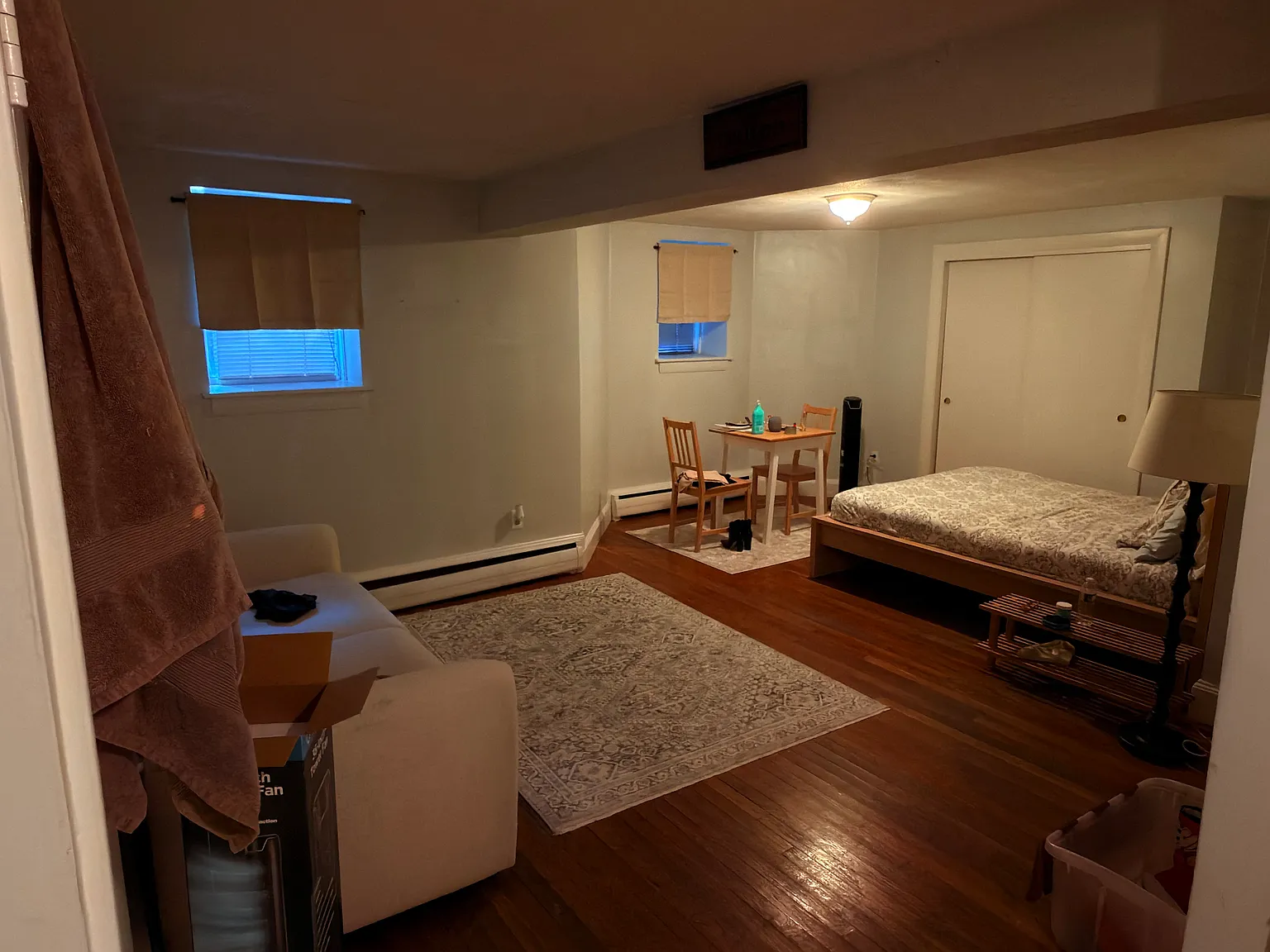 Studio, 450 sqft, $1,900 — Photo 2