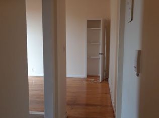 3456 33rd St APT 14, Astoria, NY 11106