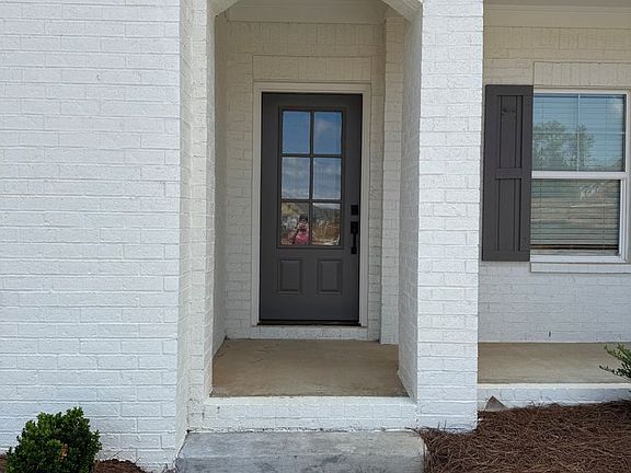 2nd image of 503 Rosewood Ln