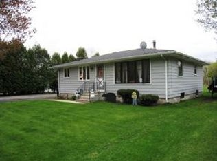 1039 Lake Park St, Green Bay, WI 54313